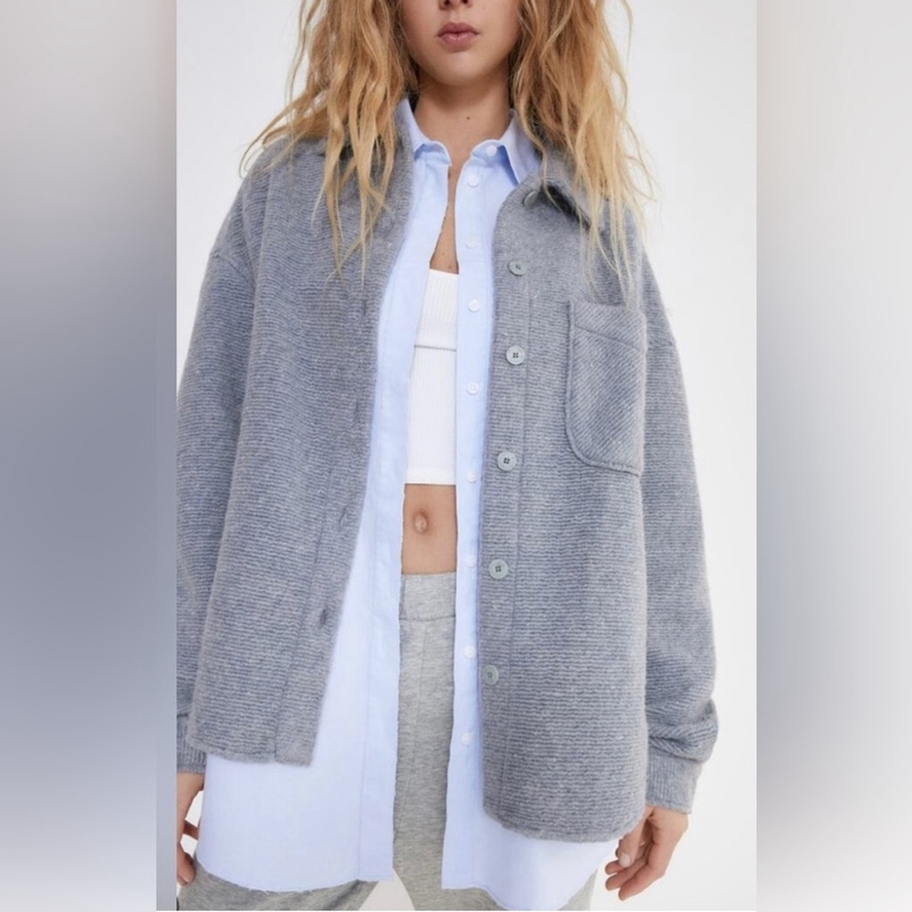 Zara over shirt Size large Gray Button-Up Jacket